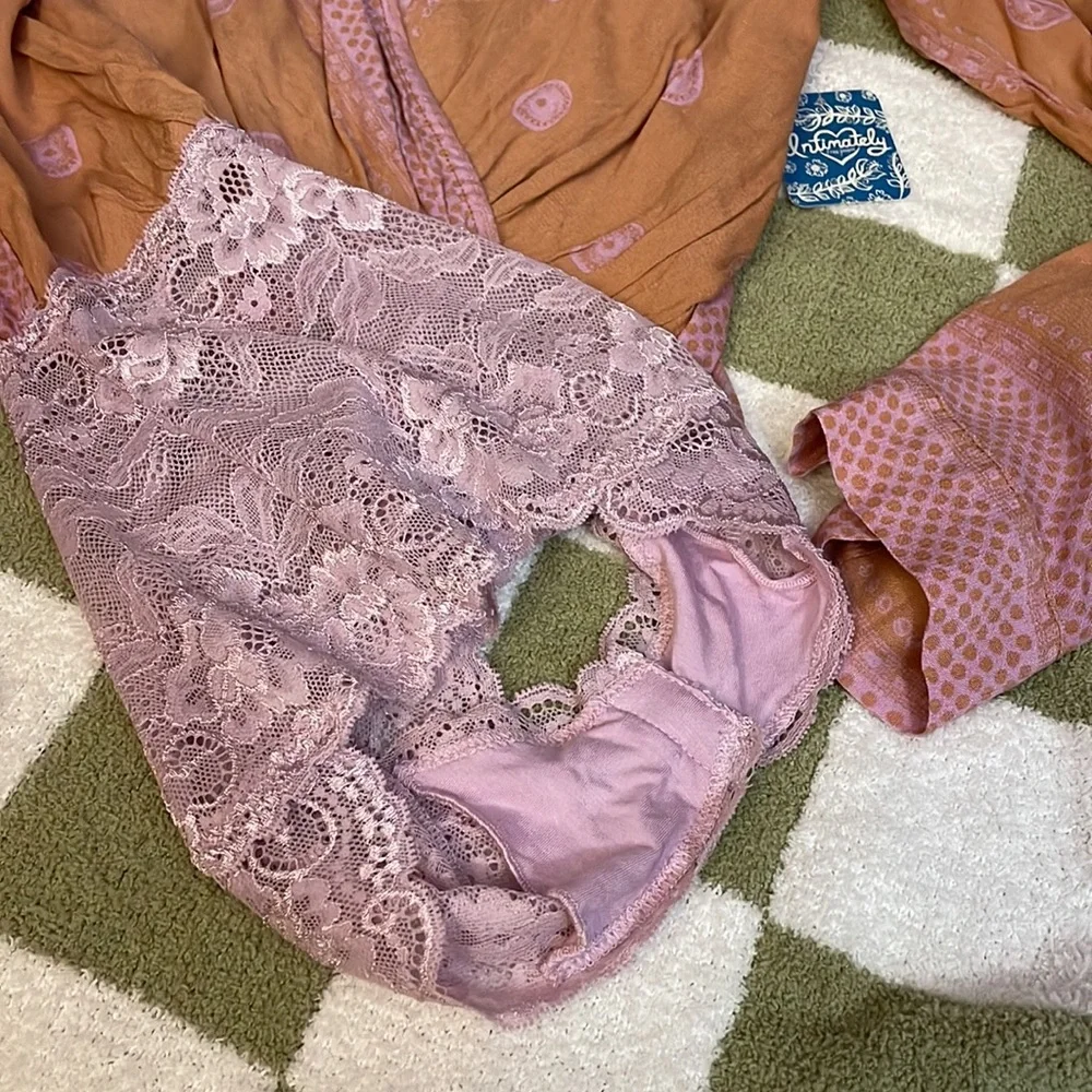 Free People On Board Bodysuit - Picture 4 of 12